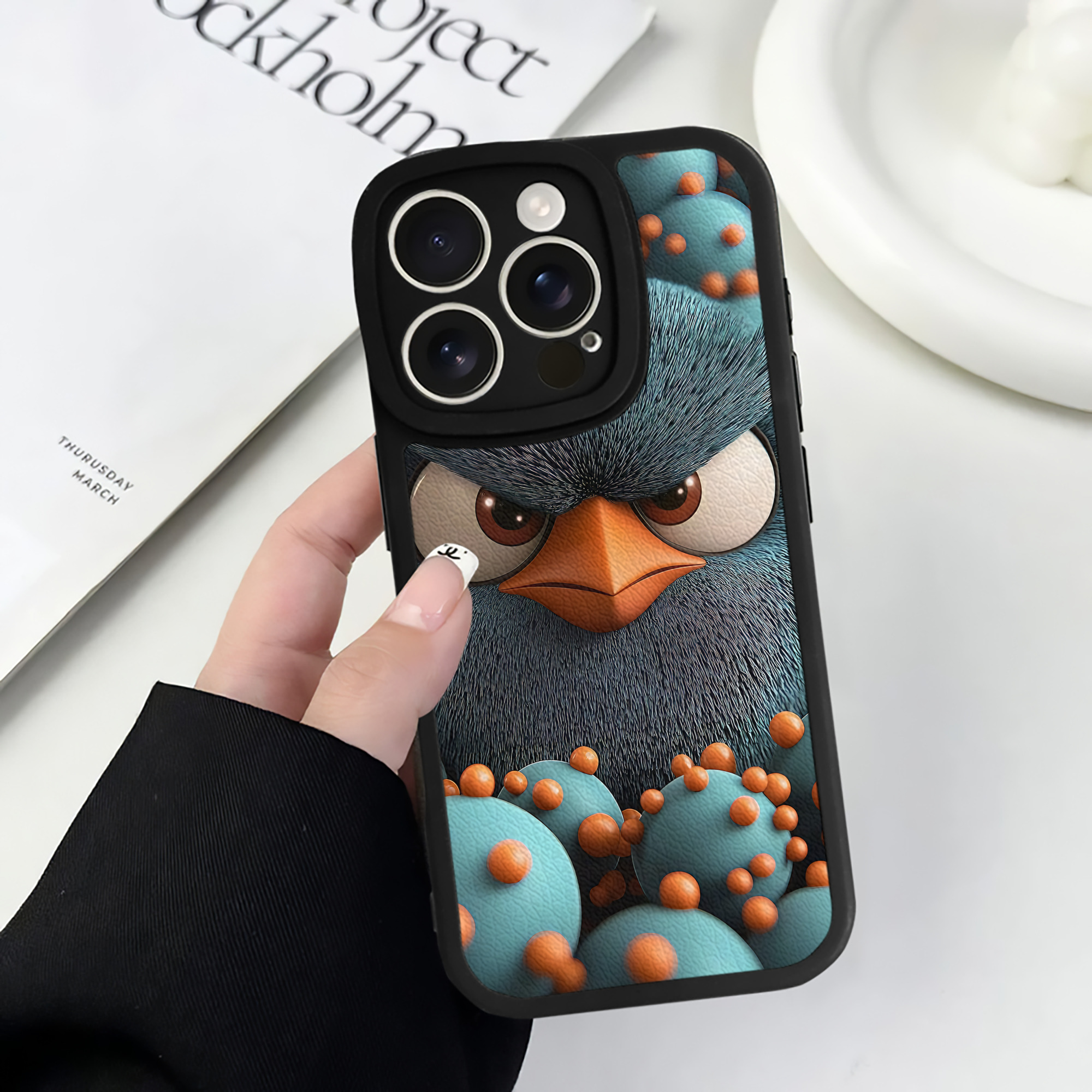 （画像用） Angry Birds アングリーバード 【iPhone 16シリーズ対応】シリコンスマホケース（レザー調） 材質：シリコン